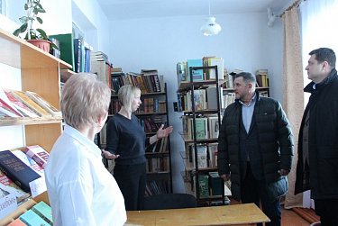 Депутаты курируют модернизацию школ